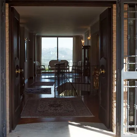Rosa Apartment